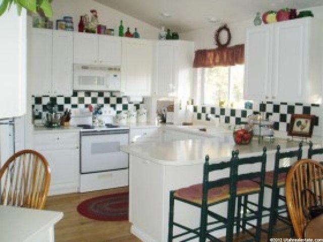 297 Williams Ln, Centerville, UT 84014 — photo 3