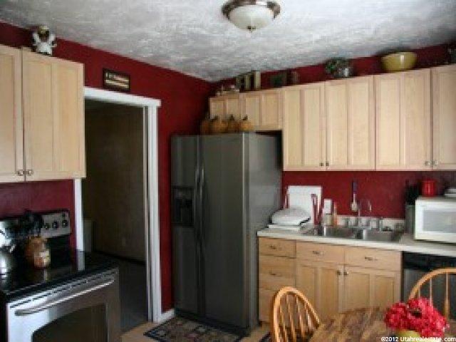 620 E 8800 S, Sandy, UT 84070 — photo 3