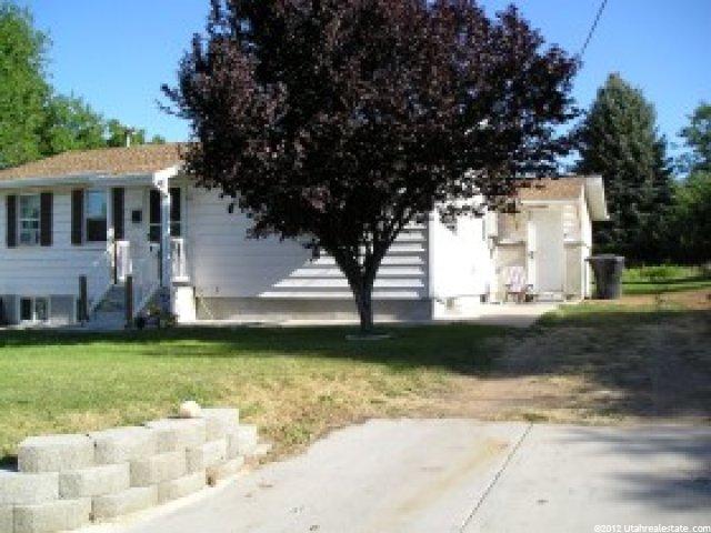 429 Center St, Clearfield, UT 84015 — photo 2