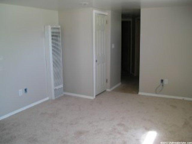 429 Center St, Clearfield, UT 84015 — photo 6