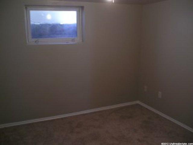 429 Center St, Clearfield, UT 84015 — photo 9