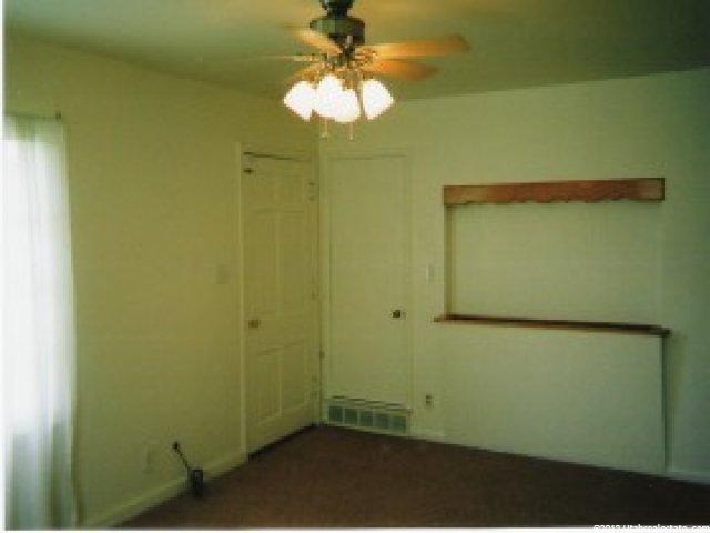 160 N Lakeview Dr, Clearfield, UT 84015 — photo 5