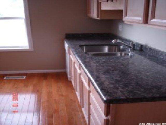 170 E Forbush Ave S, Midvale, UT 84047 — photo 4