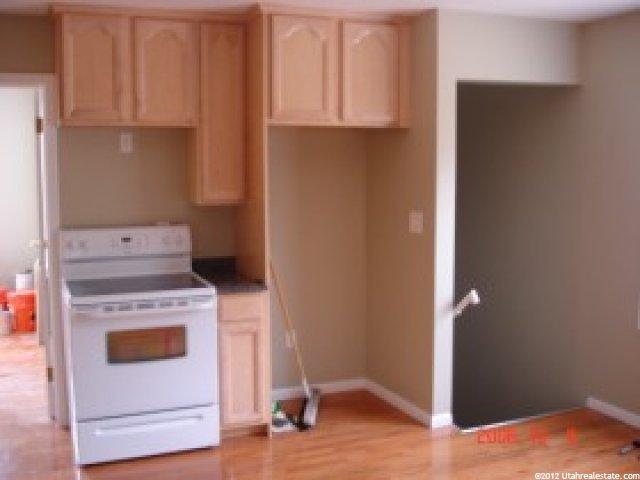 170 E Forbush Ave S, Midvale, UT 84047 — photo 5