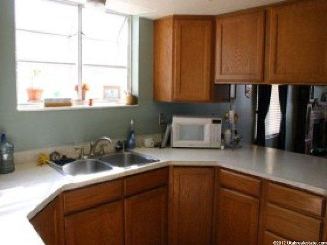 841 E 250 S, Kaysville, UT 84037 — photo 2