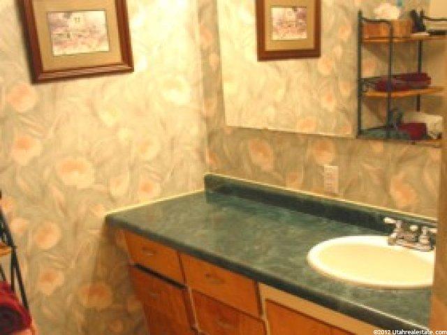 40 S Mainst, Paris, ID 83261 — photo 2