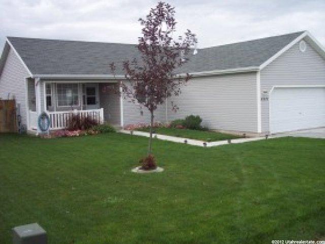 5371 S 4150 W, Roy, UT 84067 — photo 2