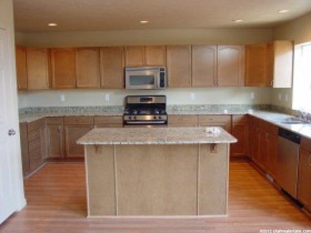 1811 Longbranch Dr, Draper, UT 84020 — photo 6