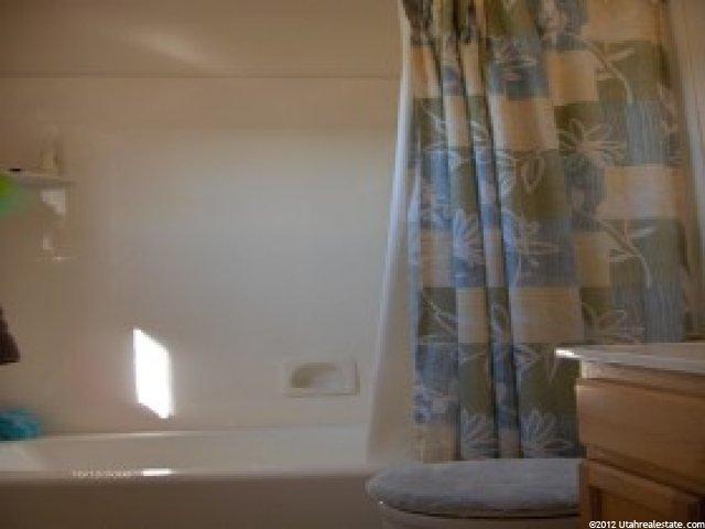 1869 S 425 W, Clearfield, UT 84015 — photo 7