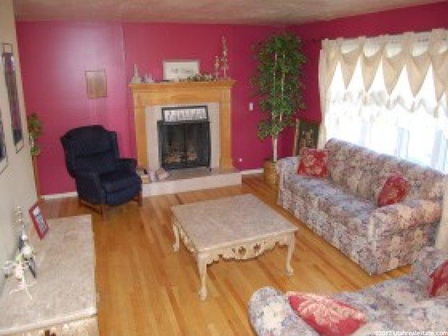 637 Creek View Rd, Centerville, UT 84014 — photo 2