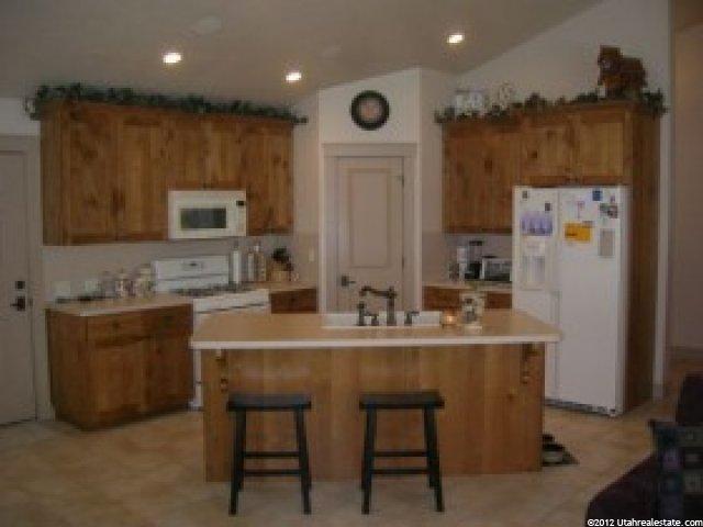 1687 W 2000 S, Syracuse, UT 84075 — photo 2