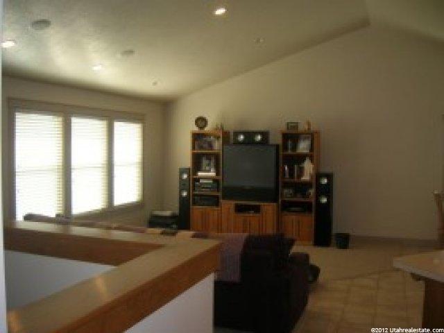 1687 W 2000 S, Syracuse, UT 84075 — photo 4