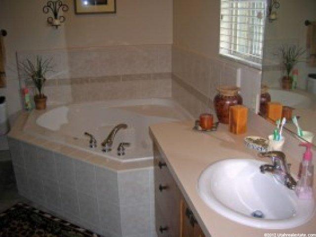 1687 W 2000 S, Syracuse, UT 84075 — photo 6