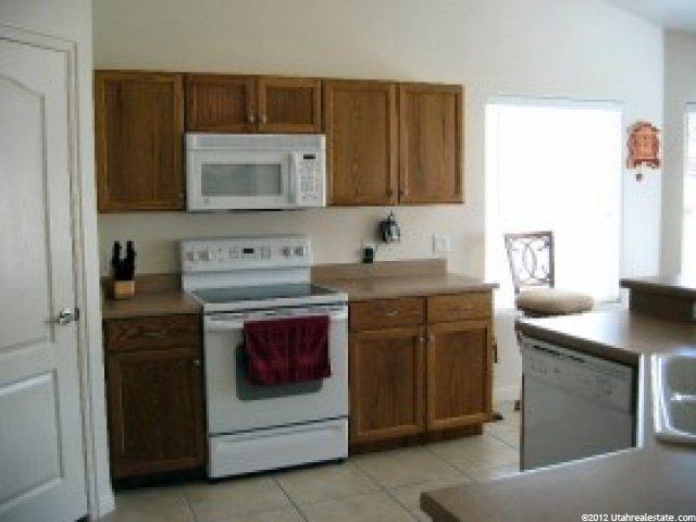 145 N Mall Dr #2, St. George, UT 84790 — photo 2