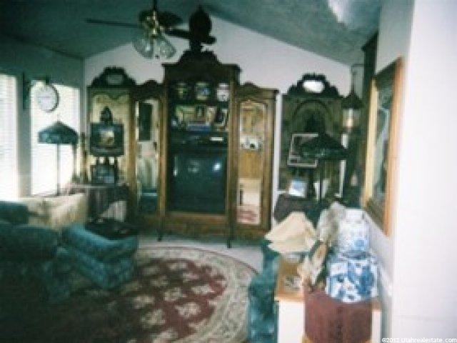 12208 Lampton View Dr, Riverton, UT 84065 — photo 3