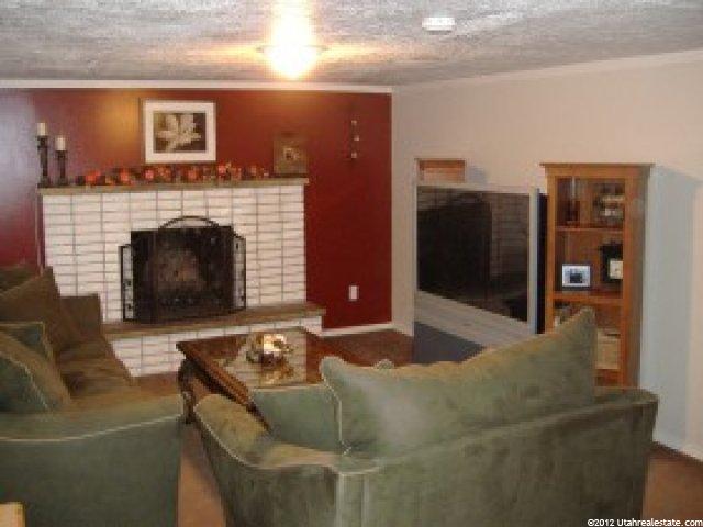 5946 S 2625 W, Roy, UT 84067 — photo 2