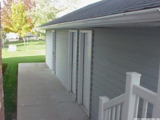 5273 S 2800 W #C2, Roy, UT 84067 — photo 6