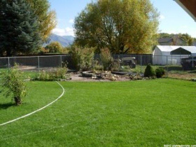 1330 Country Manor Dr, Logan, UT 84321 — photo 2