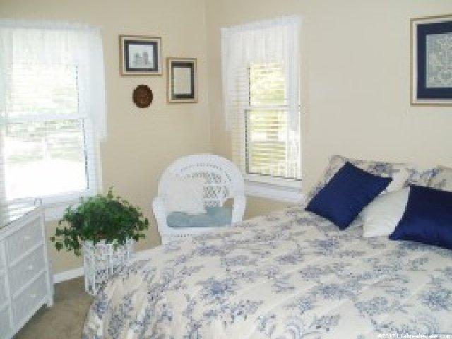 3894 S 775 W, Bountiful, UT 84010 — photo 6