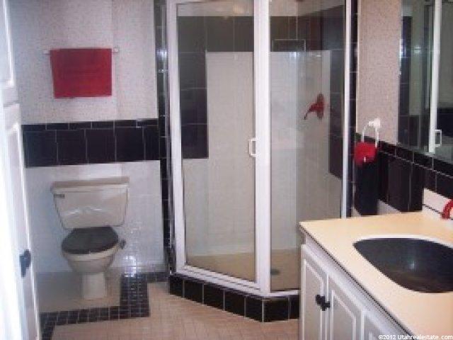 1665 Hillsboro Dr, Layton, UT 84040 — photo 9