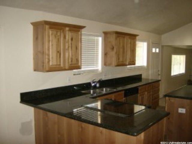 1595 Waters Ln, Sandy, UT 84093 — photo 3