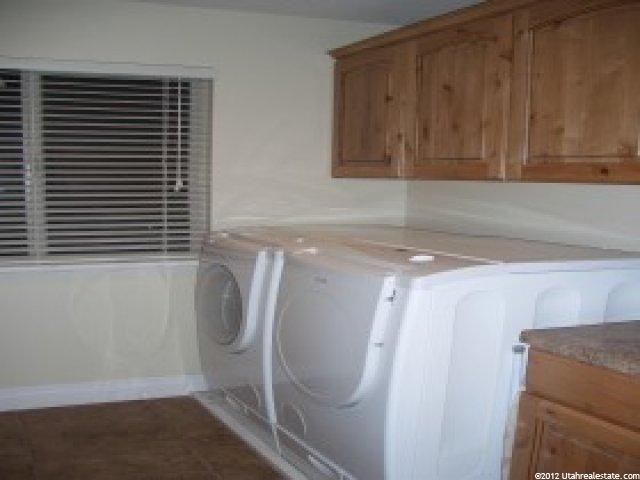 963 W 2075 S, Syracuse, UT 84075 — photo 11