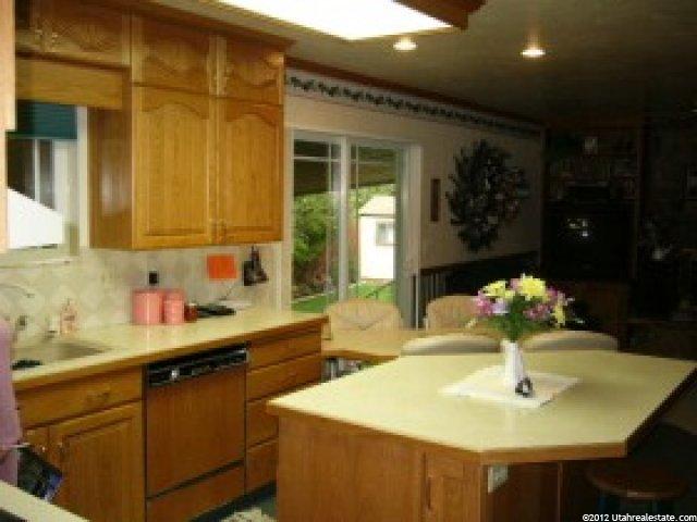 8921 Marbella Cir, Sandy, UT 84093 — photo 5
