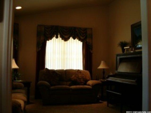 4268 S 1400 E, Holladay, UT 84124 — photo 5