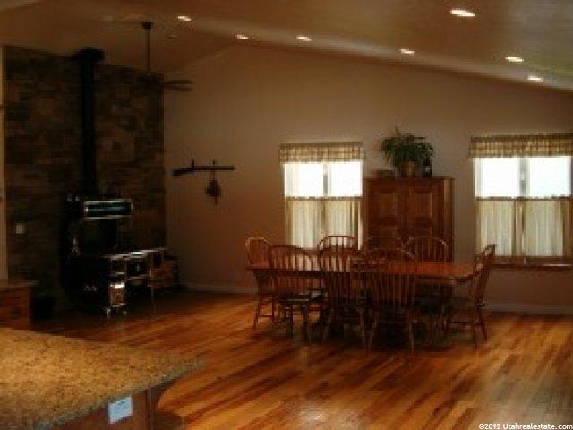 4268 S 1400 E, Holladay, UT 84124 — photo 4