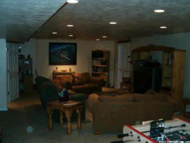 4268 S 1400 E, Holladay, UT 84124 — photo 8