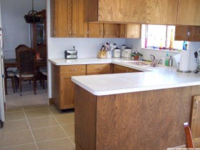 1582 Emerald Dr, Layton, UT 84040 — photo 4