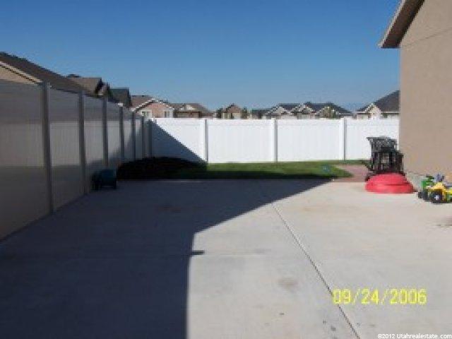 3866 Salinas Dr, Riverton, UT 84065 — photo 4