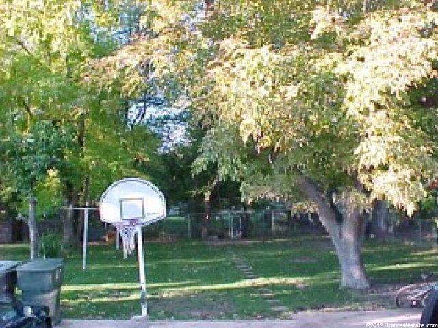 576 E 8th St, Ogden, UT 84404 — photo 2