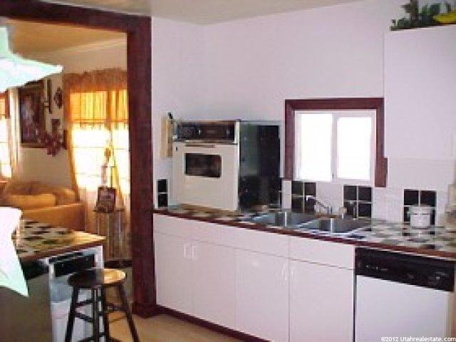 576 E 8th St, Ogden, UT 84404 — photo 7