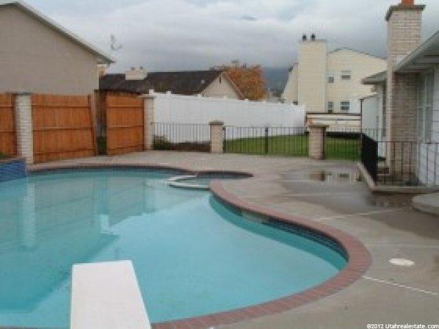 1611 Hidden Valley Rd, Sandy, UT 84092 — photo 9