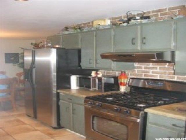 8619 Aspen Way, Sandy, UT 84093 — photo 10