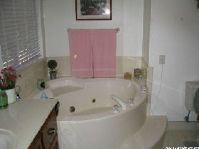 375 E 800 N, Nephi, UT 84648 — photo 3