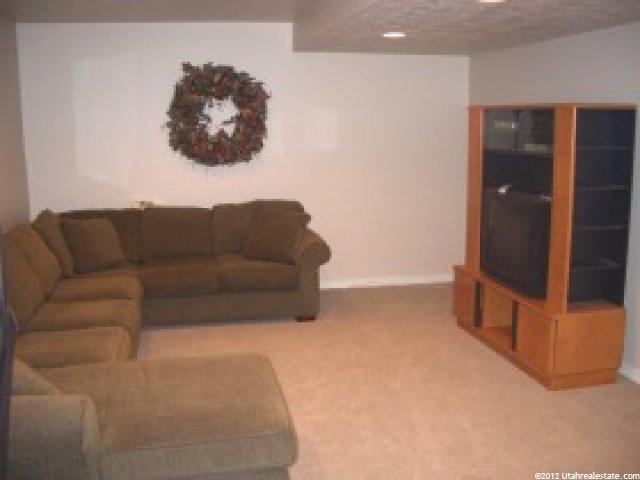 837 W 3950 S, Riverdale, UT 84405 — photo 9
