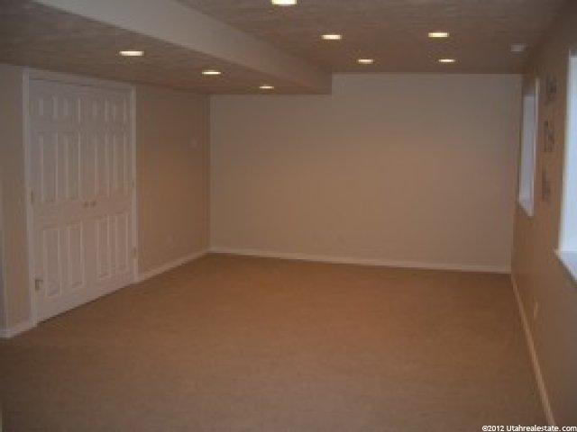 837 W 3950 S, Riverdale, UT 84405 — photo 8