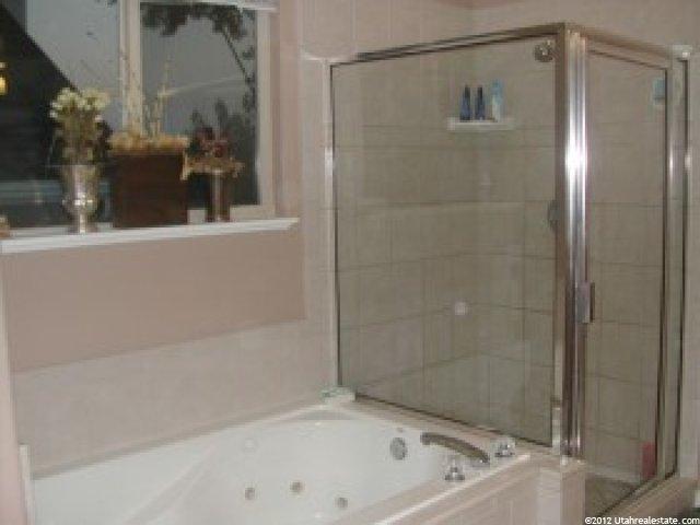 2279 E Spruce View Ct S, Holladay, UT 84124 — photo 2