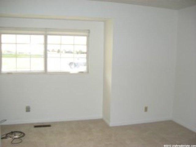 1058 S Millbrook Way, Bountiful, UT 84010 — photo 5