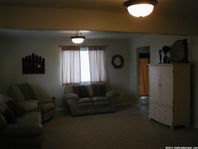 450 Maple Cir, North Logan, UT 84341 — photo 2