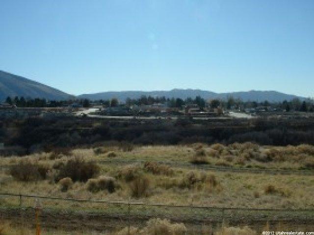 1420 Edgecliff Dr, Sandy, UT 84092 — photo 9