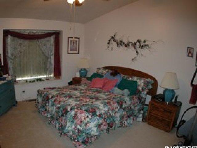 5584 S 4225 W, Roy, UT 84067 — photo 12