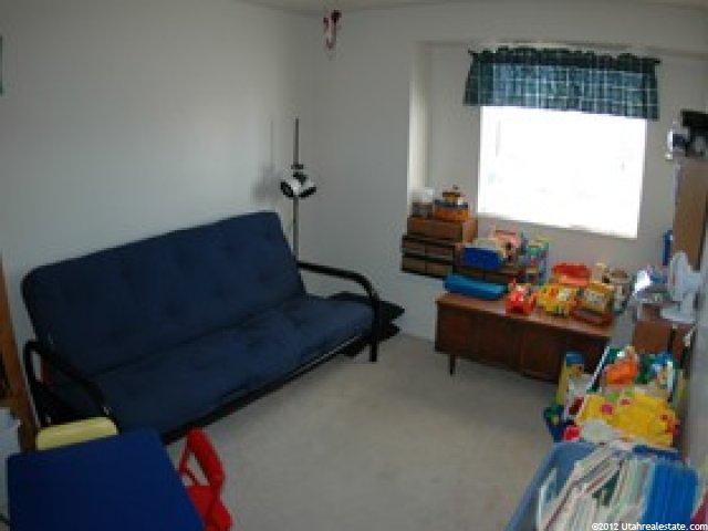 5584 S 4225 W, Roy, UT 84067 — photo 4