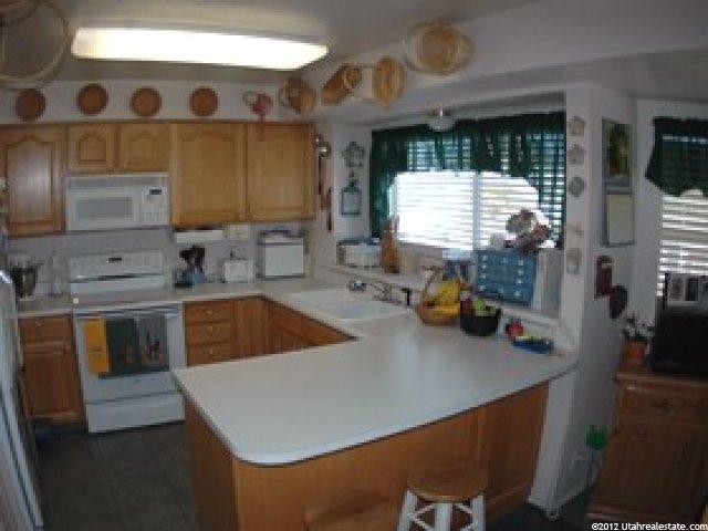 5584 S 4225 W, Roy, UT 84067 — photo 9