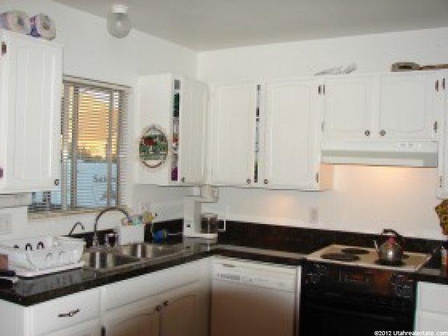 155 Maple Ln, Pleasant Grove, UT 84062 — photo 4
