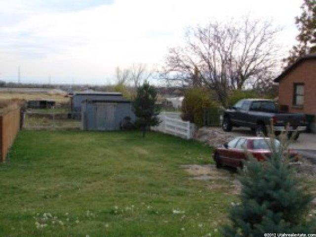 670 E Antelope Dr, Layton, UT 84041 — photo 3
