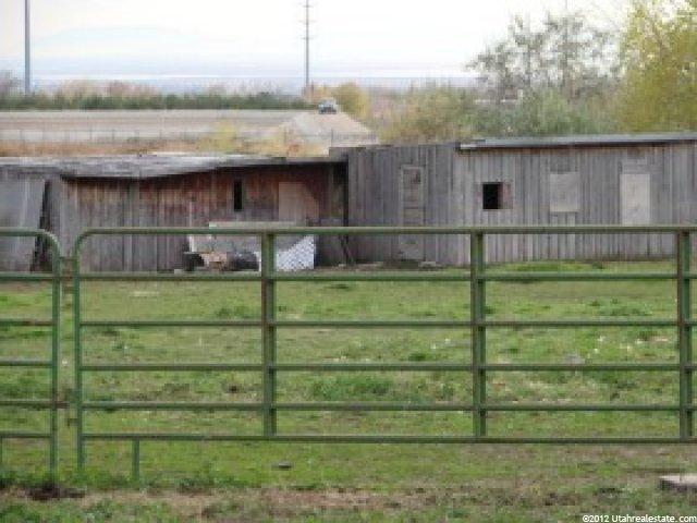 670 E Antelope Dr, Layton, UT 84041 — photo 8
