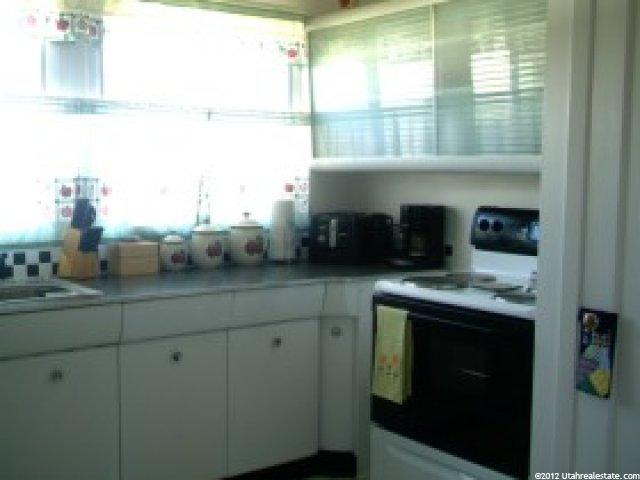 532 W 5150 S, Washington Terrace, UT 84405 — photo 3